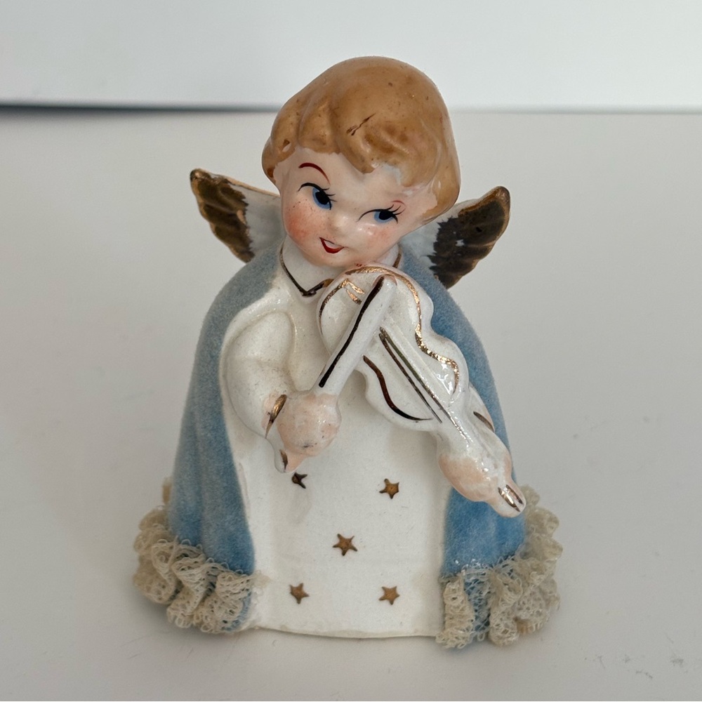 VTG  Ceramic Figurine Angel Play Violin Blue Floked lace Gown Wings 4” Japan